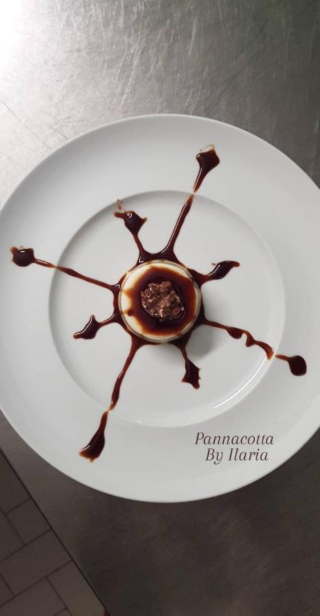 Hotel Romantica ريميني المظهر الخارجي الصورة