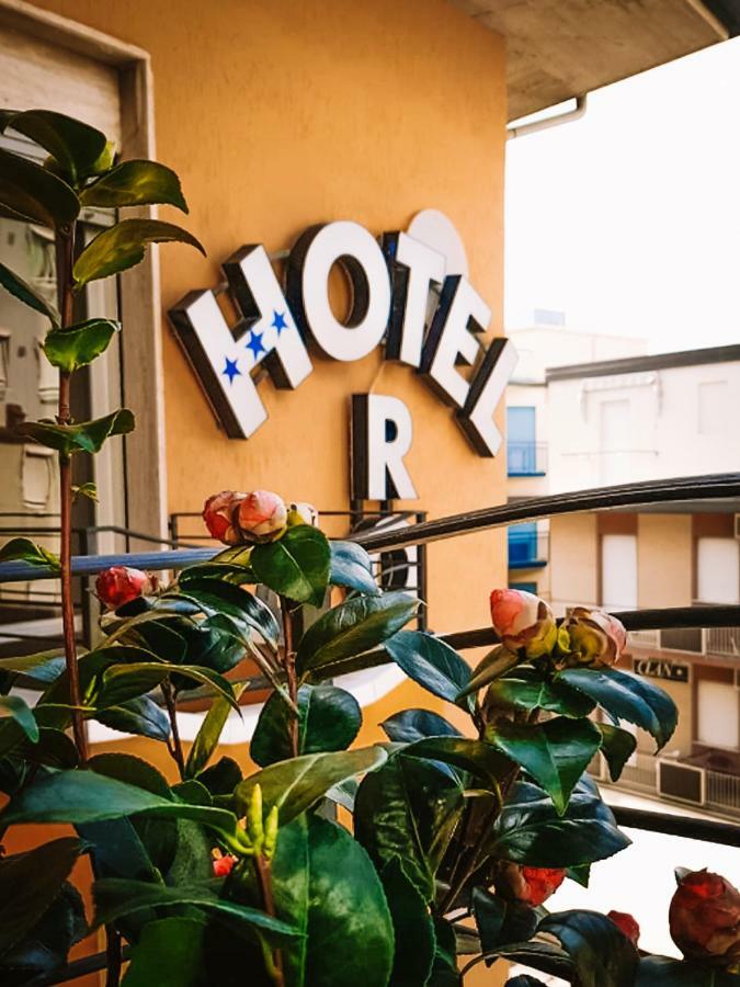 Hotel Romantica ريميني المظهر الخارجي الصورة