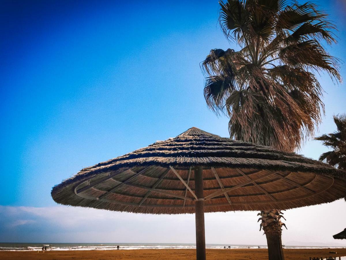 Hotel Romantica ريميني المظهر الخارجي الصورة